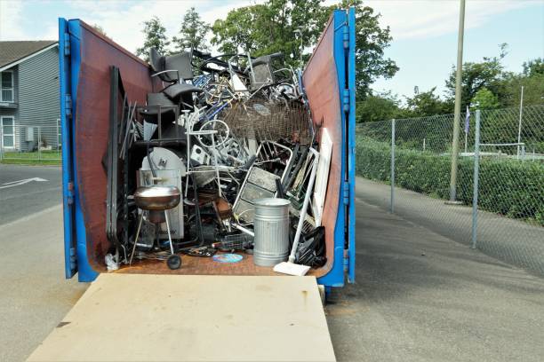 Best Garage Cleanout Services  in Independence, OH